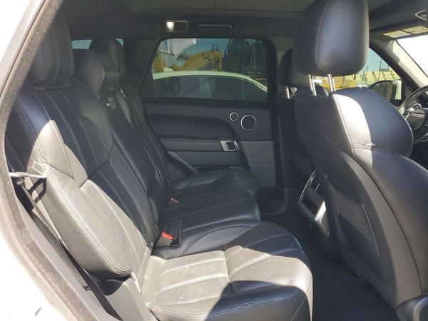 2017 LAND ROVER RANGE ROVER SPORT SE