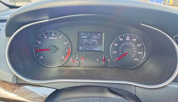2014 KIA CADENZA EX