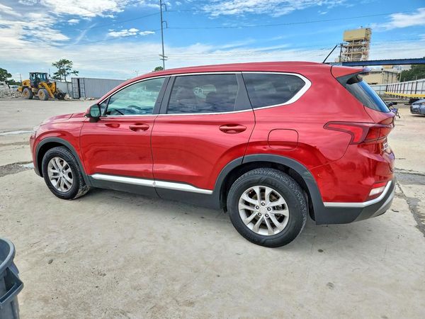 2019 HYUNDAI SANTA FE SE