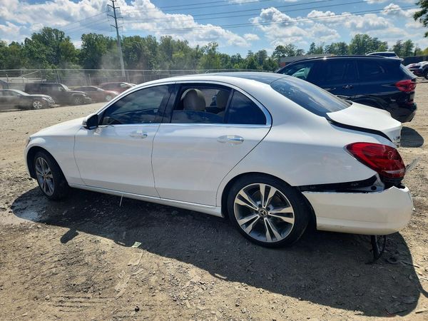 2017 MERCEDES-BENZ C C300-4M