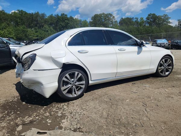 2017 MERCEDES-BENZ C C300-4M