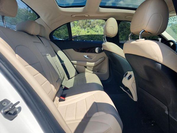2017 MERCEDES-BENZ C C300-4M
