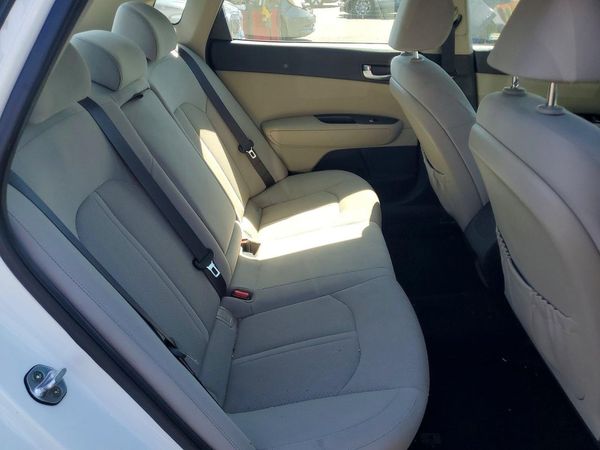 2017 KIA OPTIMA