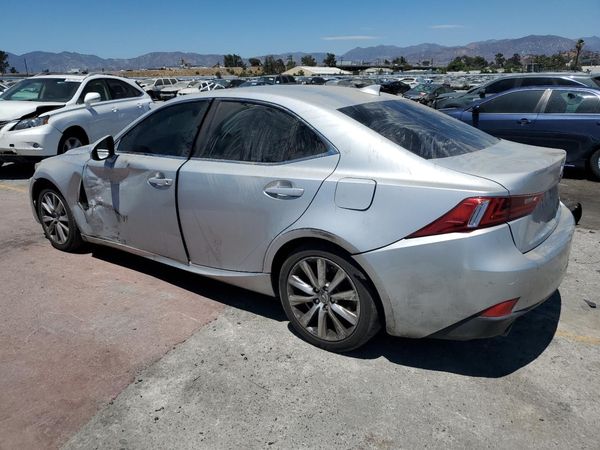 2016 LEXUS IS 300
