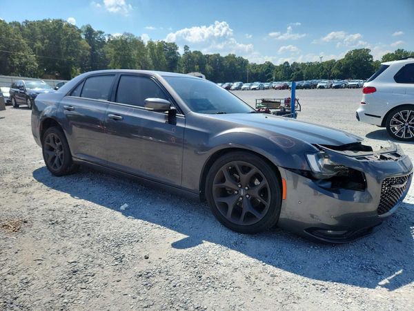 2021 CHRYSLER 300