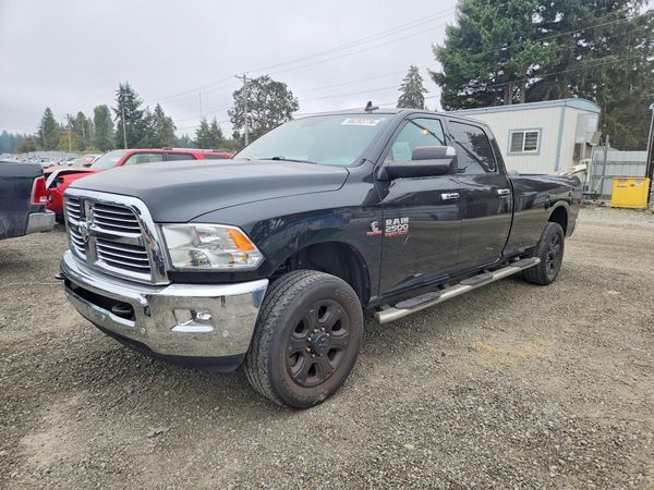 2018 RAM 2500 SLT CREW CAB 4X4