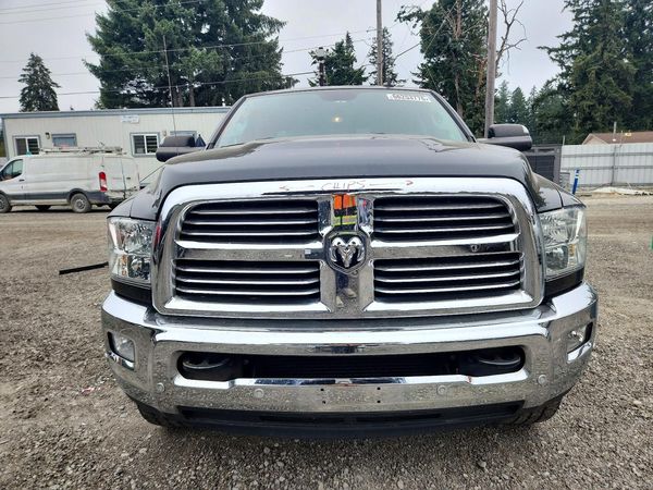2018 RAM 2500 SLT CREW CAB 4X4