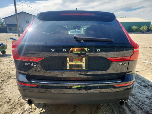 2018 VOLVO XC60