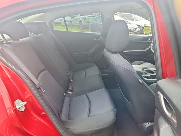 2015 MAZDA 3