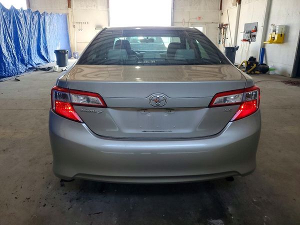 2013 TOYOTA CAMRY