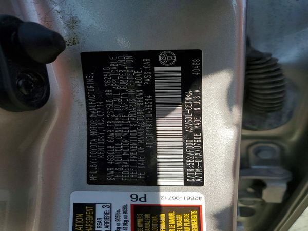 2014 TOYOTA CAMRY — VINS