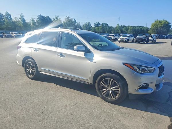 2017 INFINITI QX60 — Passenger 3/4