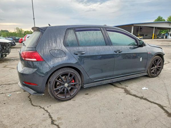 2019 VOLKSWAGEN GTI