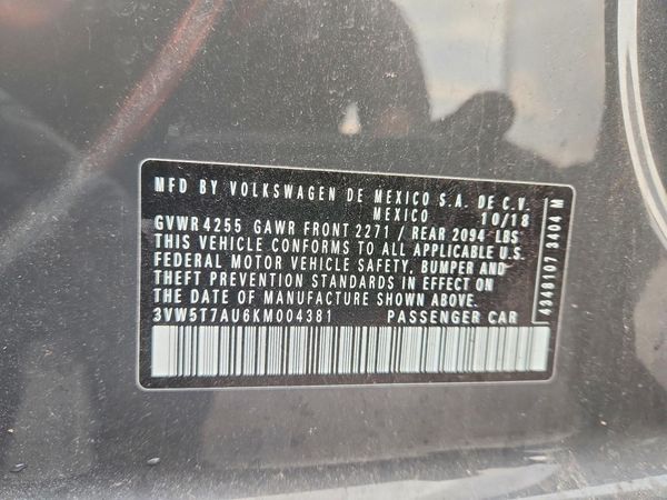 2019 VOLKSWAGEN GTI