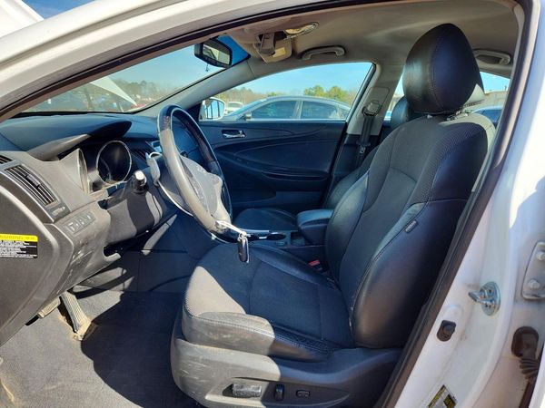 2013 HYUNDAI SONATA