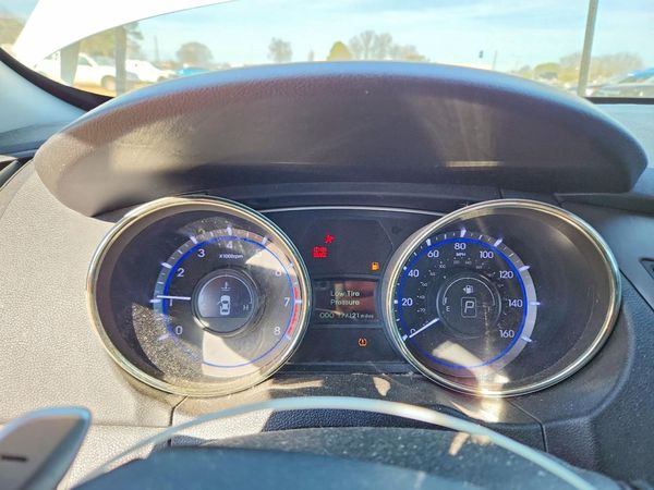2013 HYUNDAI SONATA
