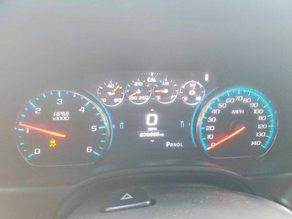 2017 CHEVROLET SUBURBAN LT