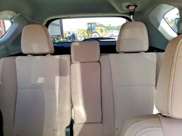 2015 TOYOTA RAV4 XLE (M Grade)