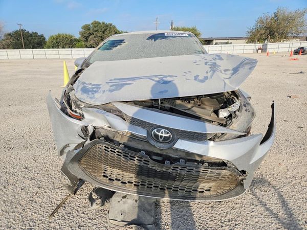 2022 TOYOTA COROLLA LE, w/Premium pkg2 — DIRF