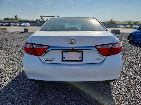 2015 TOYOTA CAMRY