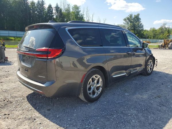 2022 CHRYSLER PACIFICA