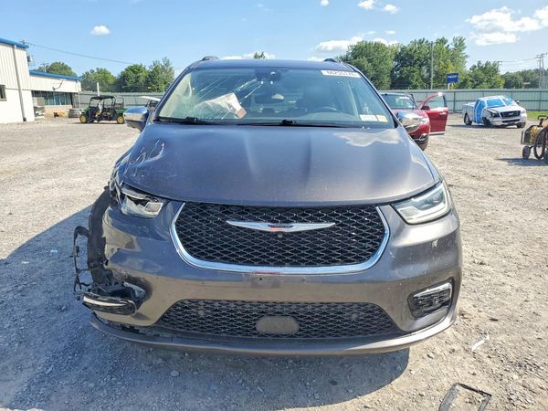 2022 CHRYSLER PACIFICA