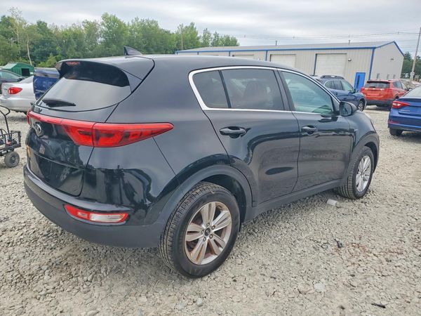 2017 KIA SPORTAGE LX