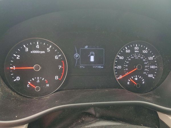 2017 KIA SPORTAGE LX