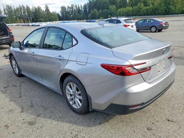 2025 TOYOTA CAMRY