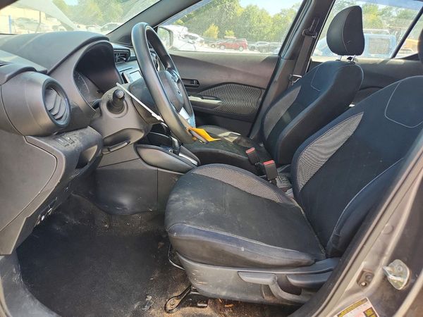 2018 NISSAN KICKS
