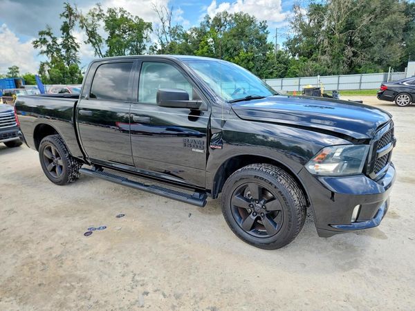 2019 RAM 1500 CLASSIC Tradesman, ST