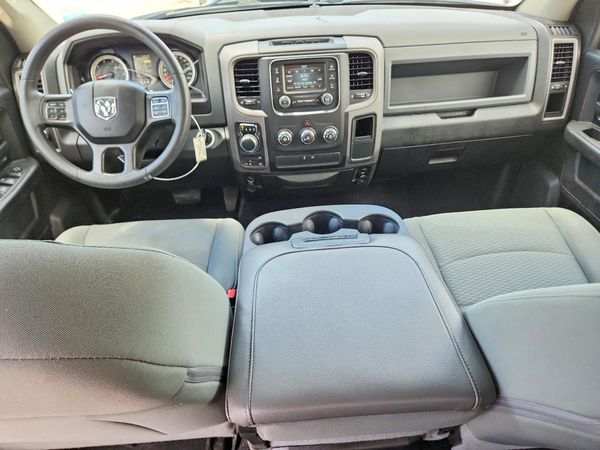 2019 RAM 1500 CLASSIC Tradesman, ST