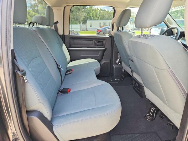2019 RAM 1500 CLASSIC Tradesman, ST