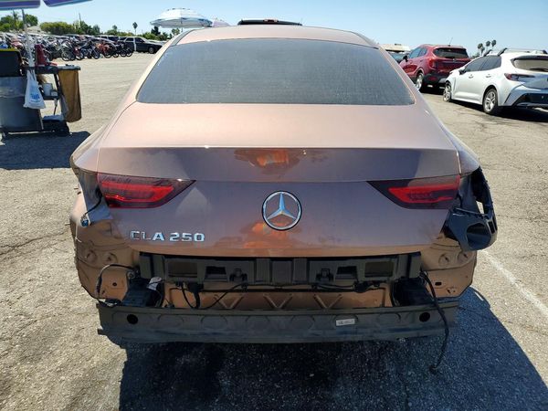 2021 MERCEDES-BENZ CLA