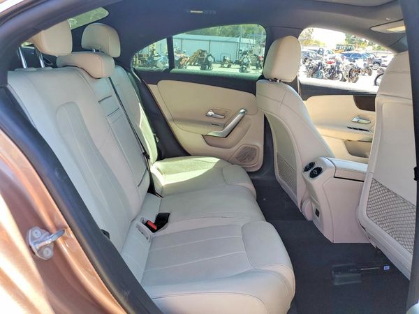 2021 MERCEDES-BENZ CLA