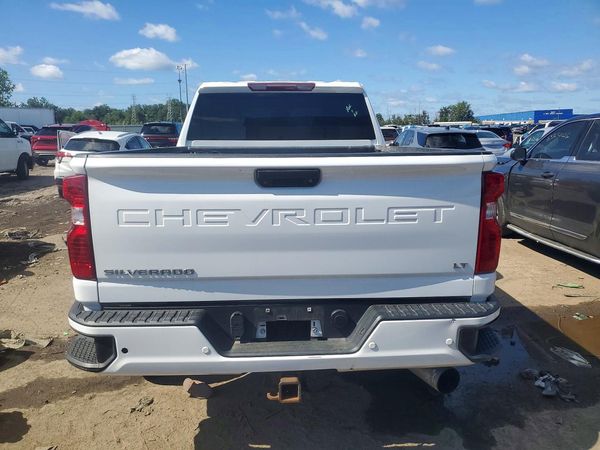 2020 CHEVROLET SILVERADO LT