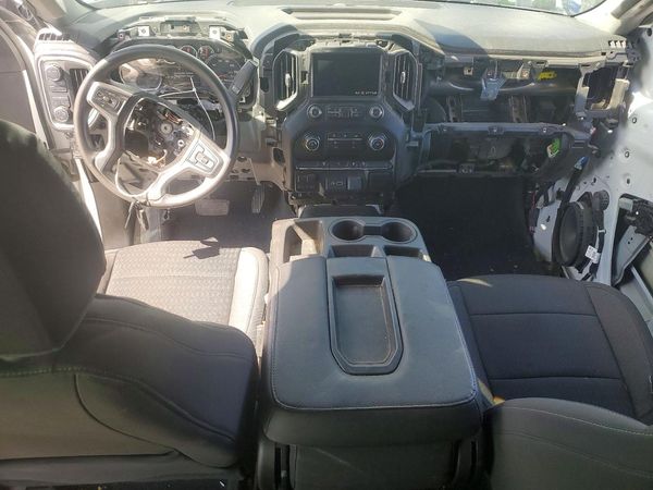 2020 CHEVROLET SILVERADO LT