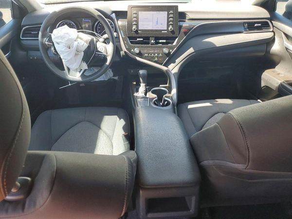 2022 TOYOTA CAMRY