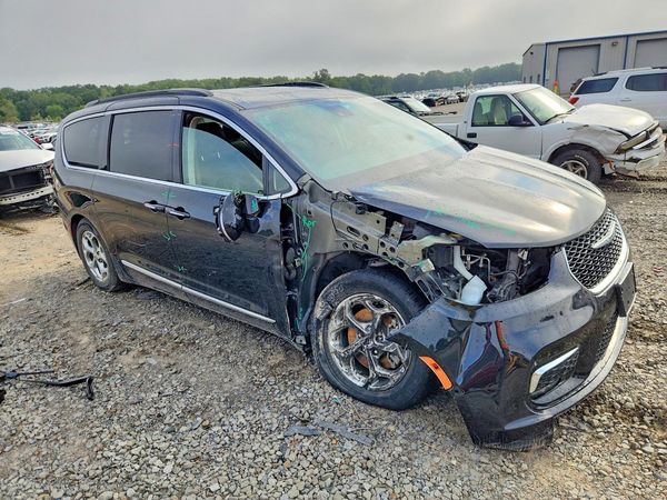 2022 CHRYSLER PACIFICA