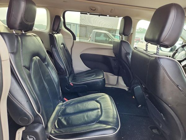 2022 CHRYSLER PACIFICA
