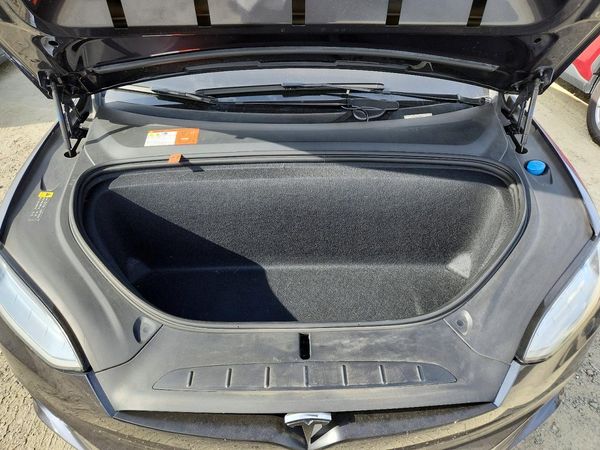 2017 TESLA MODEL X
