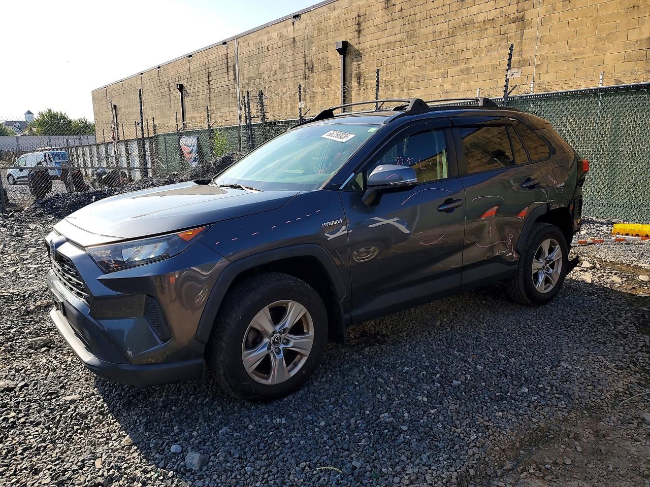 2019 TOYOTA RAV4