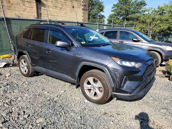 2019 TOYOTA RAV4