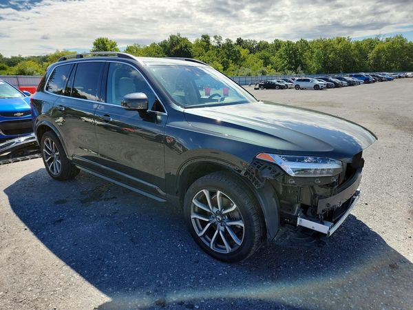 2018 VOLVO XC90
