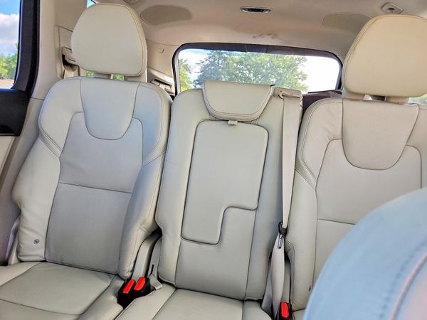 2018 VOLVO XC90