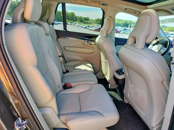 2018 VOLVO XC90