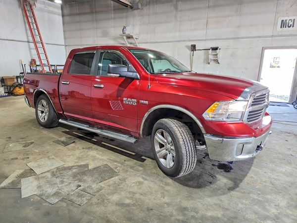 2014 RAM 1500 SLT — Passenger 3/4