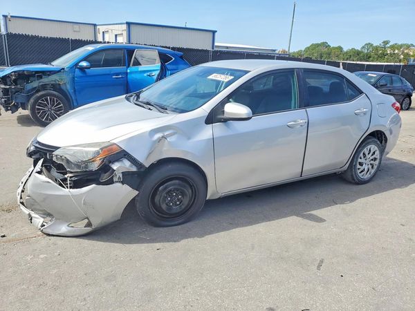 2018 TOYOTA COROLLA
