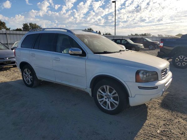 2013 VOLVO XC90