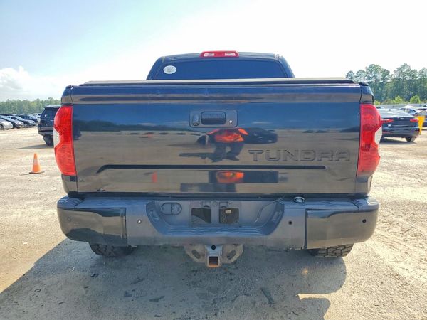 2016 TOYOTA TUNDRA
